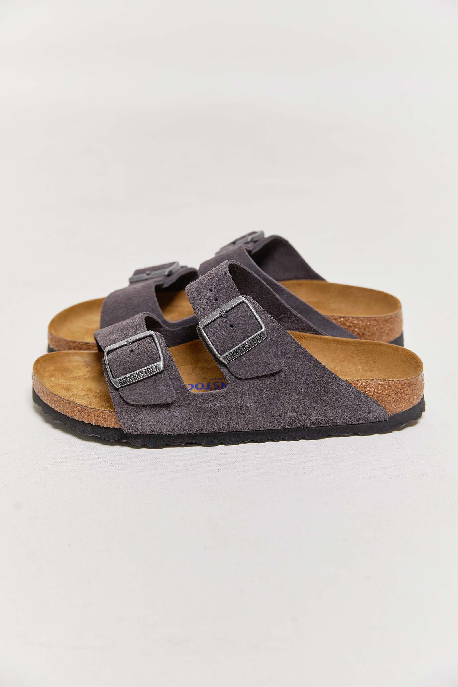 birkenstock arizona velvet grey sandal.