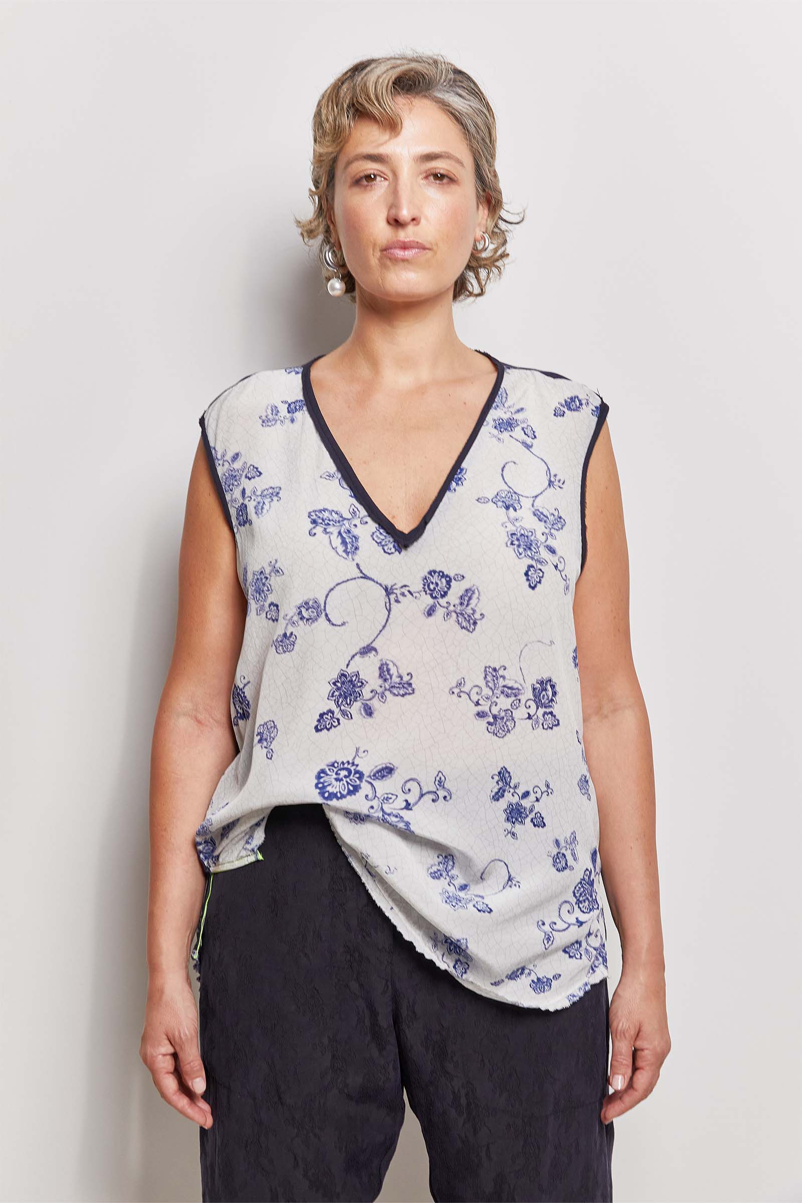 wallflower jo bro silk crepe de chine sleeveless top.