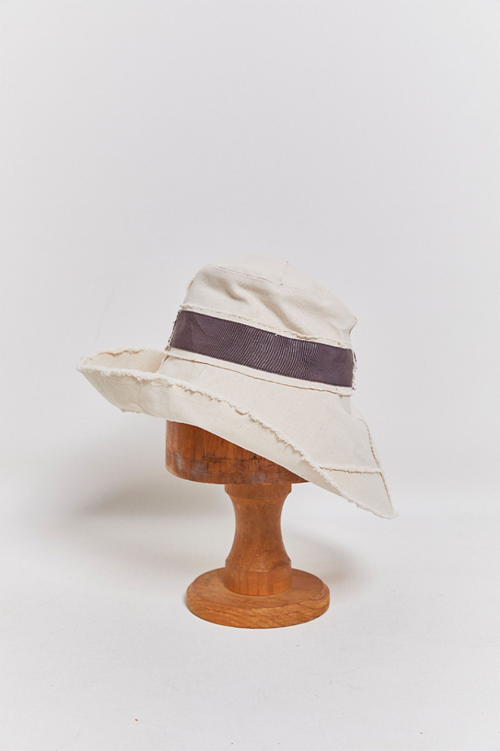 Dia | Shop Lola Hats Dia Cotton Canvas Hats | byfreer