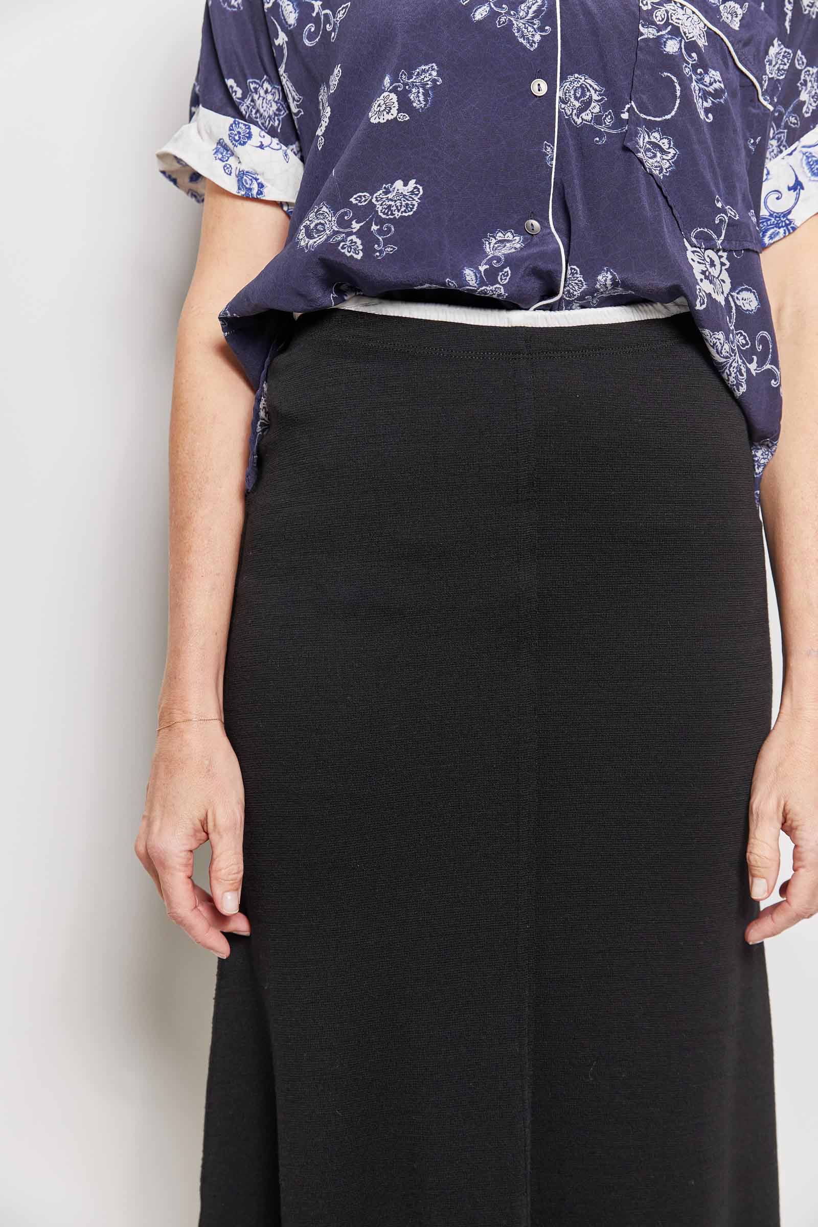 Black a line ponte clearance skirt