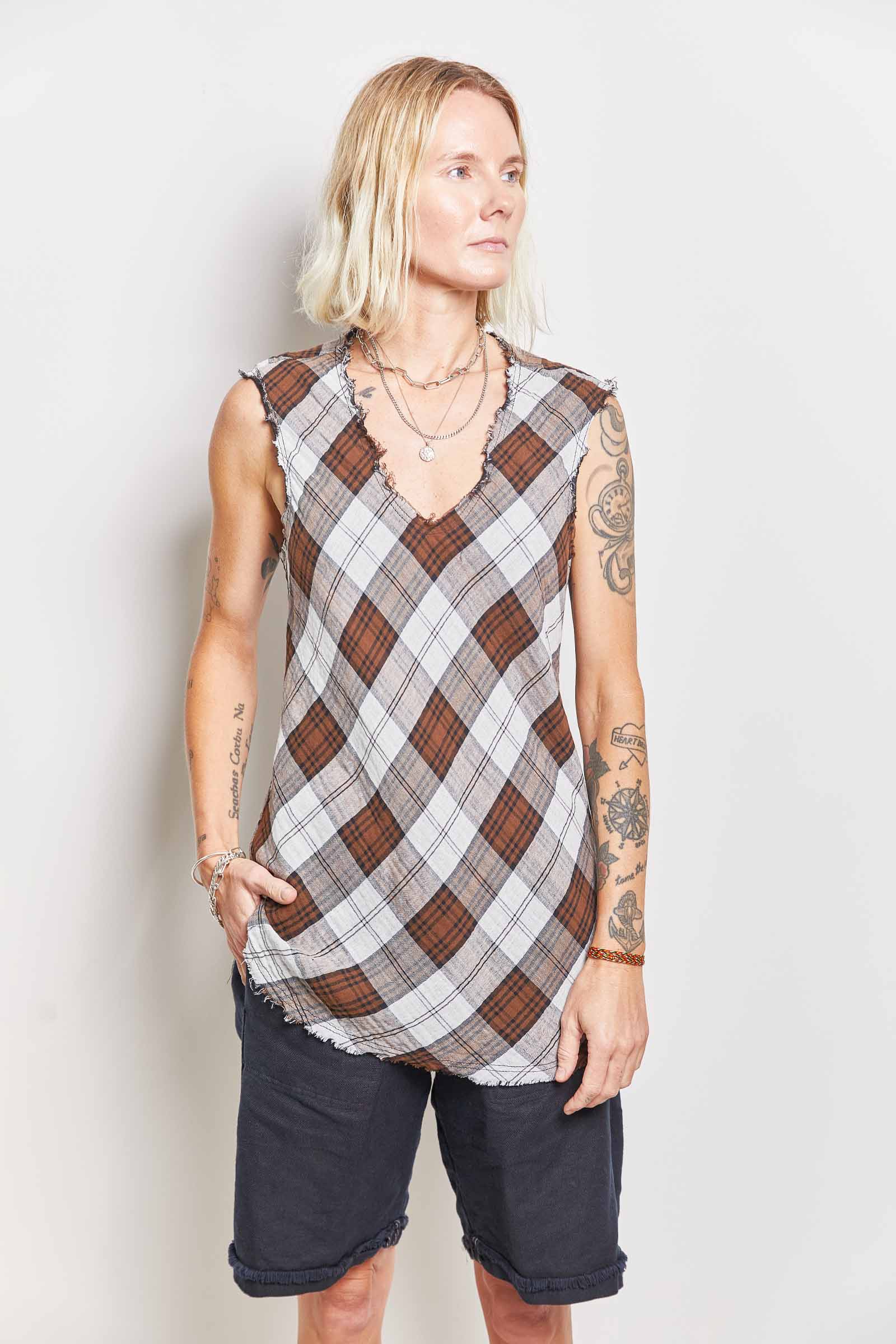 byfreer rusty chocolate check top.