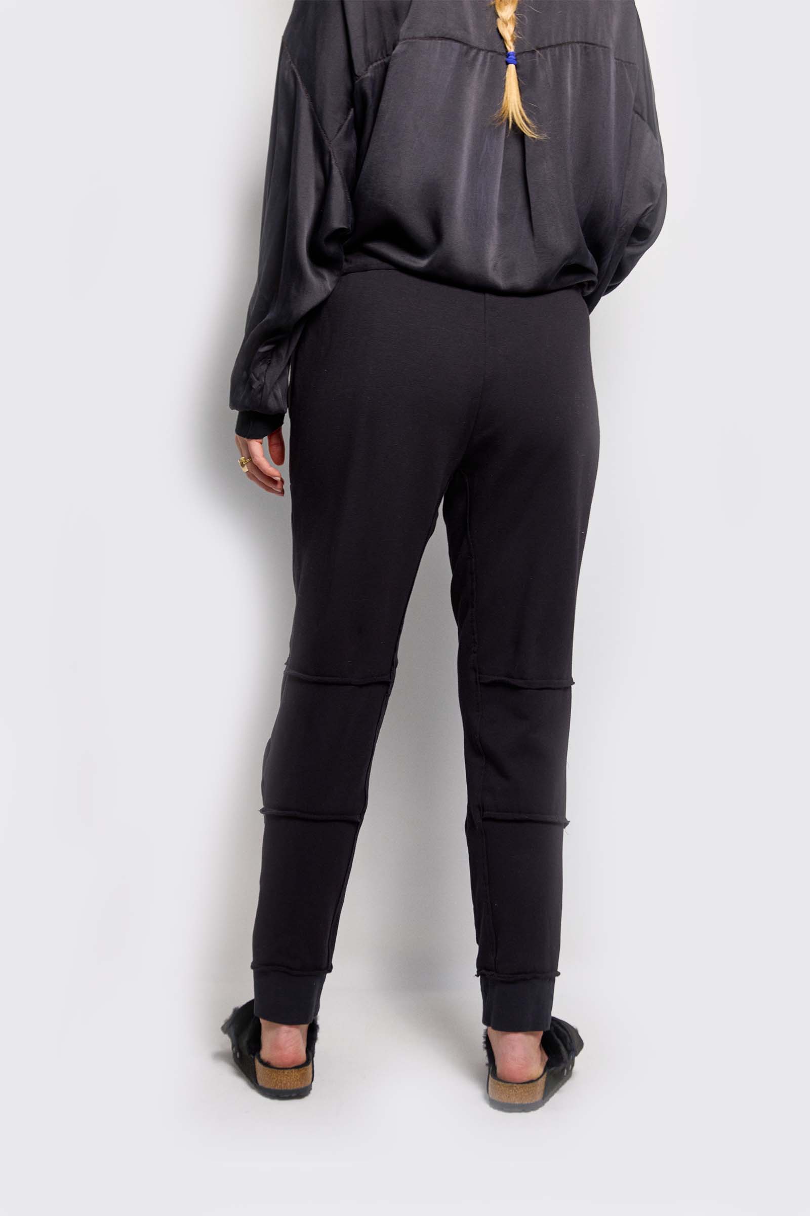 skip silk lined track pant