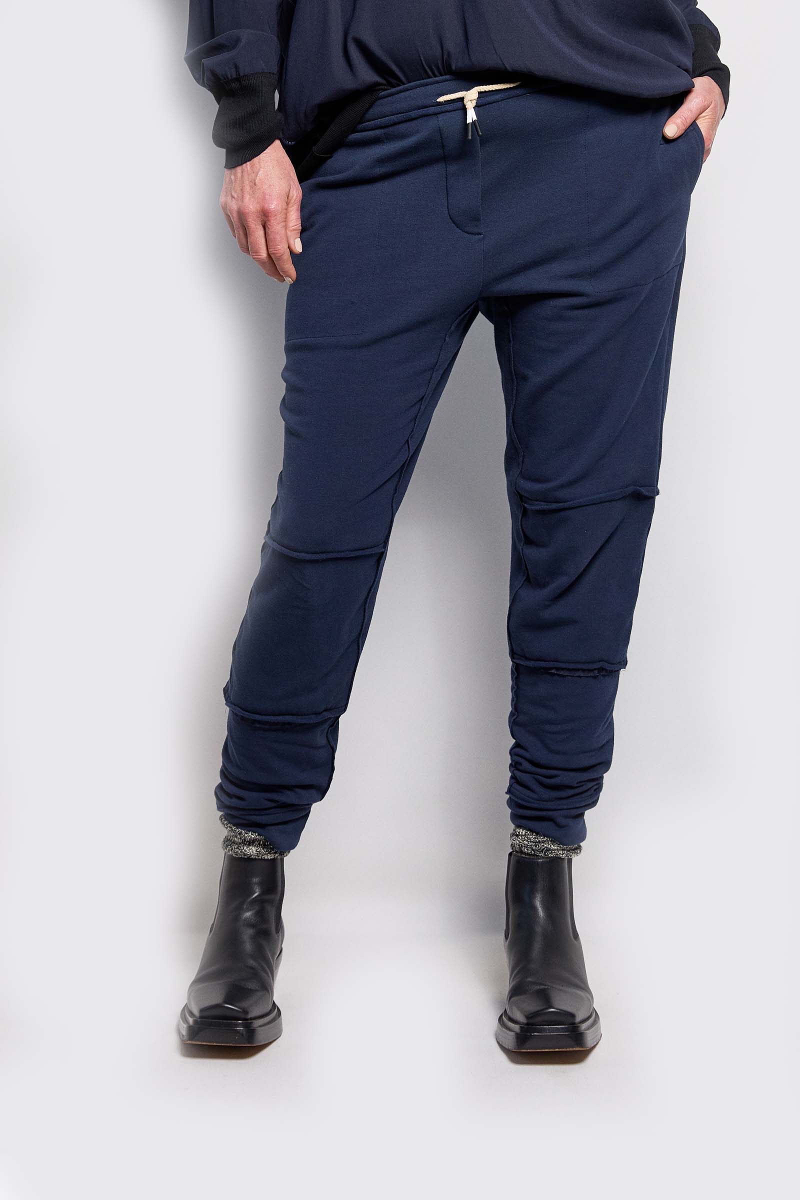 skip silk lined track pant