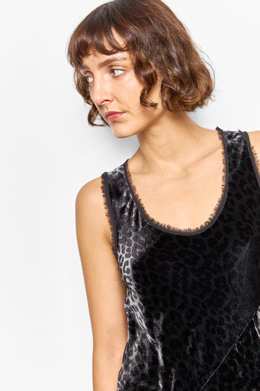taron leopard velvet top