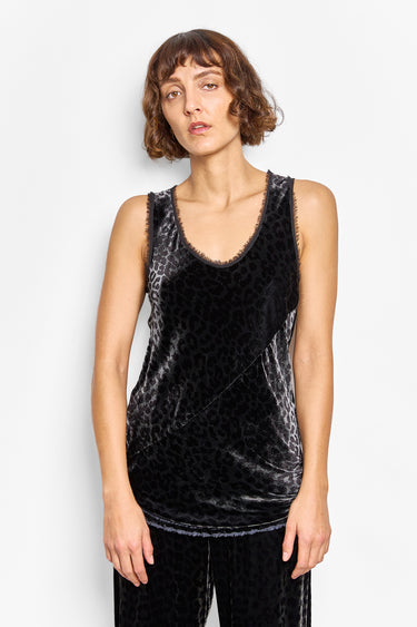 taron leopard velvet top