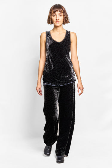 taron leopard velvet top